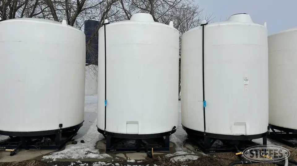 F/S Mfg. Poly Tank
