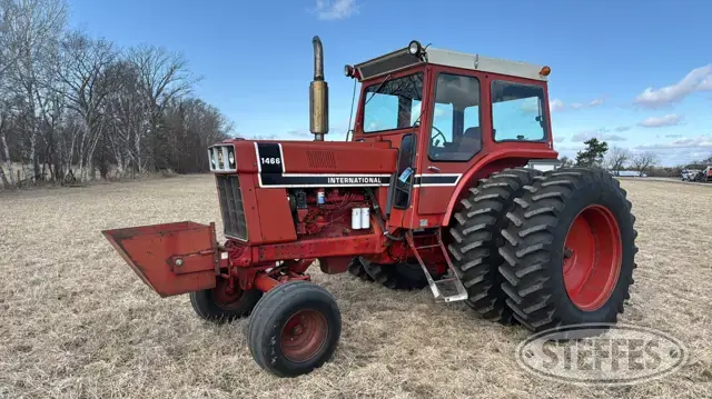 1976 International 1466