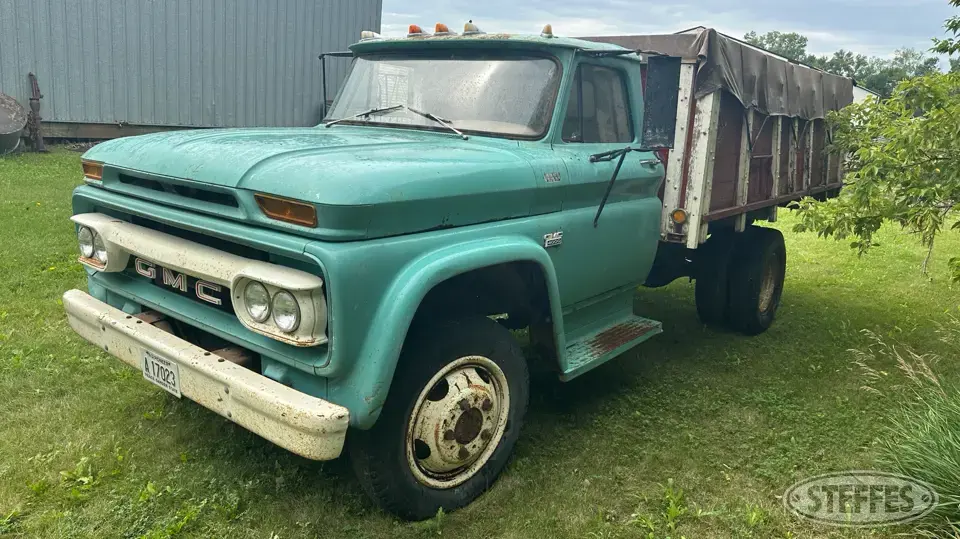 1966 GMC 4000 Grain Truck