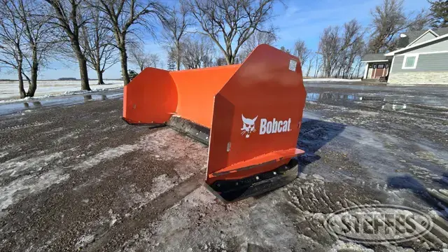 2019 Bobcat Snow Pusher 94