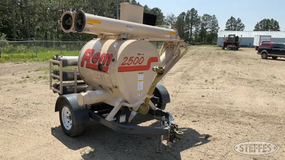 Rem 2500 Grain Cleaner