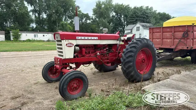 1958 McCormick Farmall 560