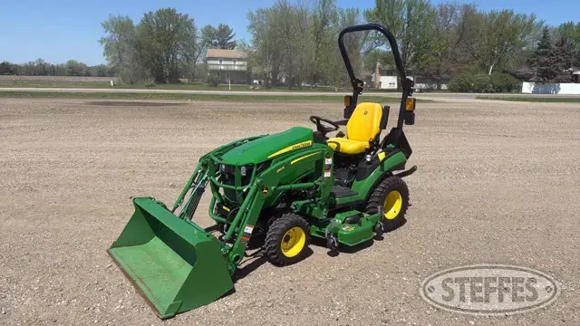 2022 John Deere 1025R