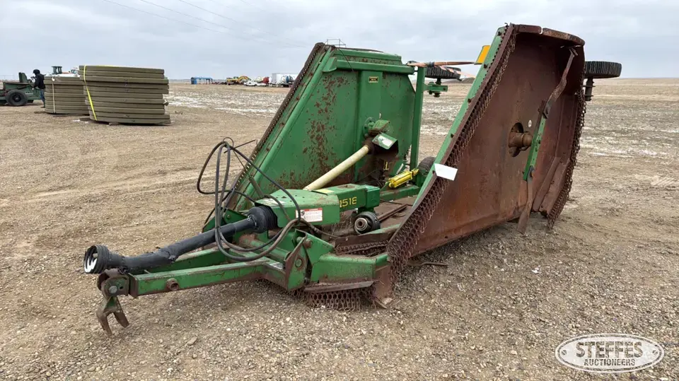 John Deere 1518 Rotary Mower