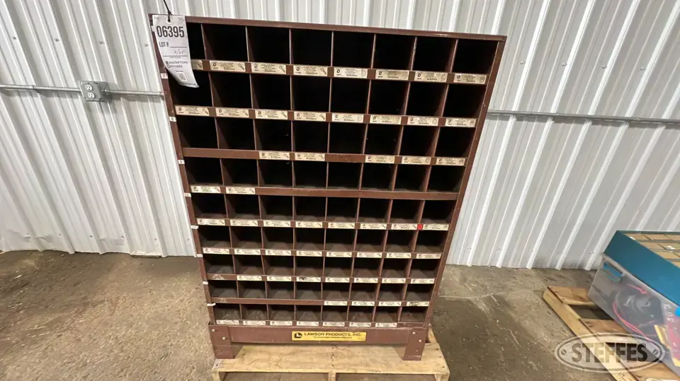 Lawson Products Storage and Bench