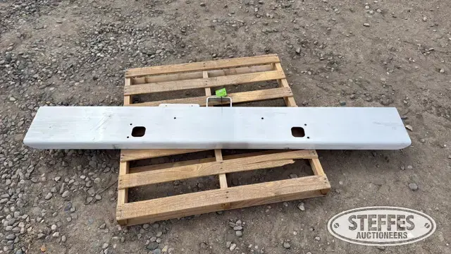 Kenworth W900 factory bumper