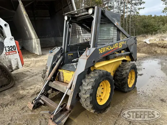 2000 New Holland LS160 Super Boom