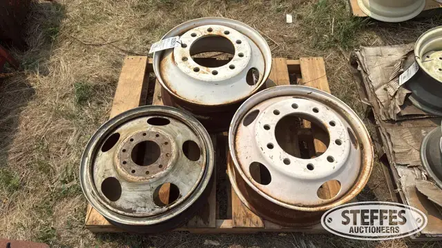 (3) Steel wheels