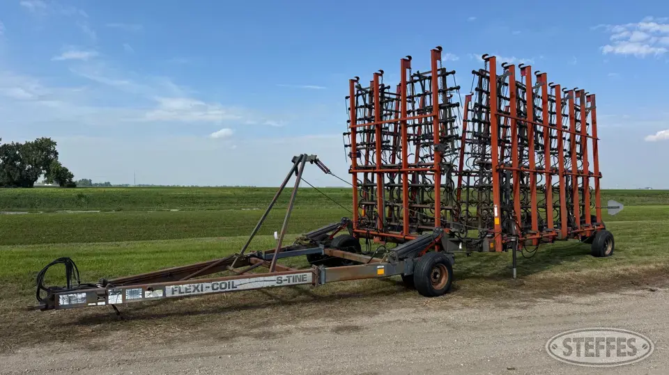 Flexi-Coil S-tine multi-weeder/packer Soil Finisher