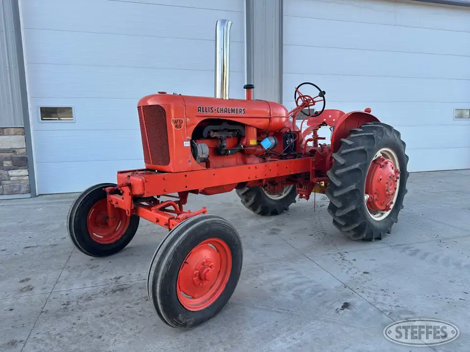 Allis Chalmers WD45 Collectible Show Tractors-Stationary Engine