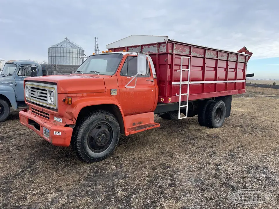 1974 Chevrolet C60 Single Axle Boxed Truck