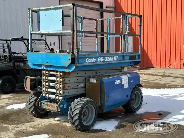 2000 Genie GS-3268 RTX