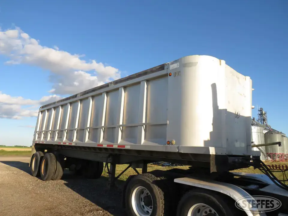 1979 Benson End Dump Trailer