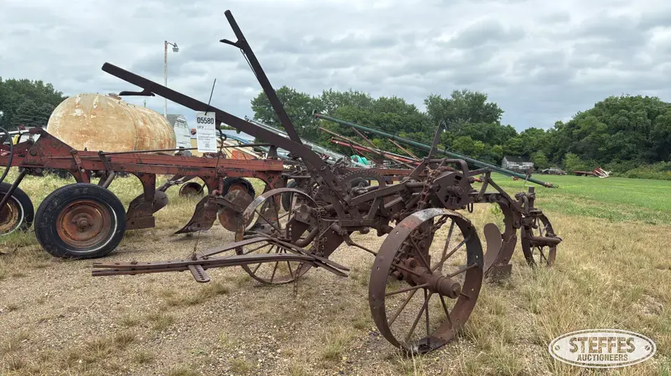 2-bottom plow
