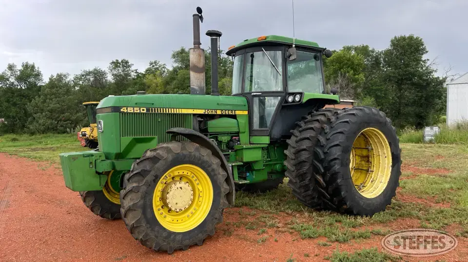 1984 John Deere 4650 MFWD Tractor