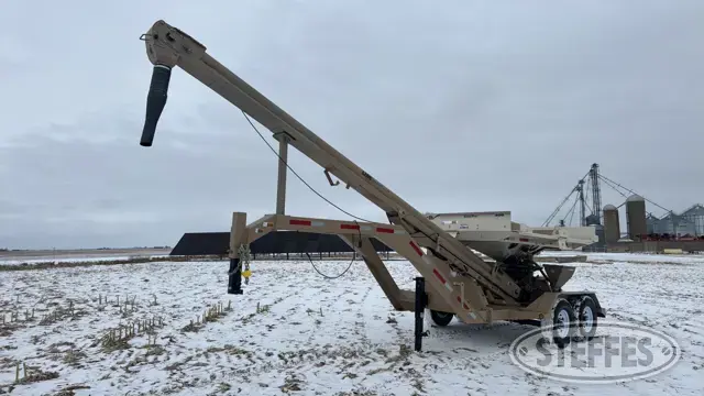 2012 Unverferth Seed Pro 400