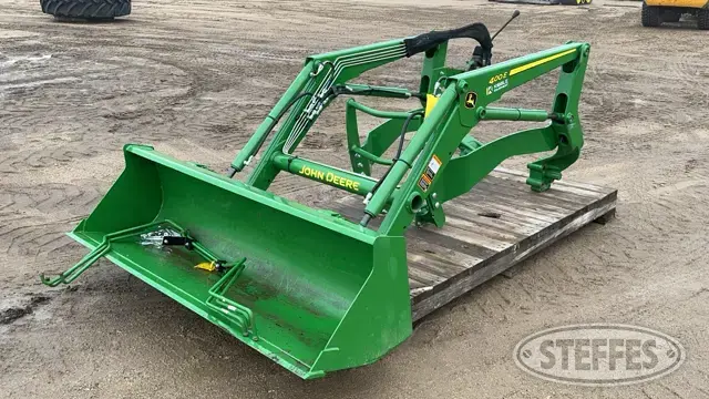 2022 John Deere 400E