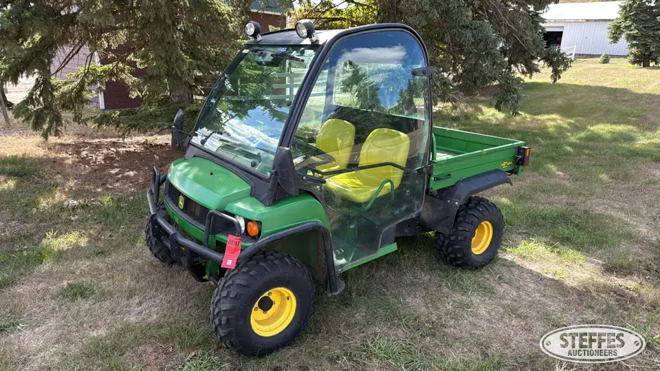 John Deere Gator HPX UTV