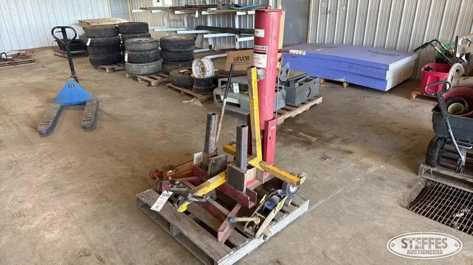 Engine stand and jacks Shop Equipment-Other