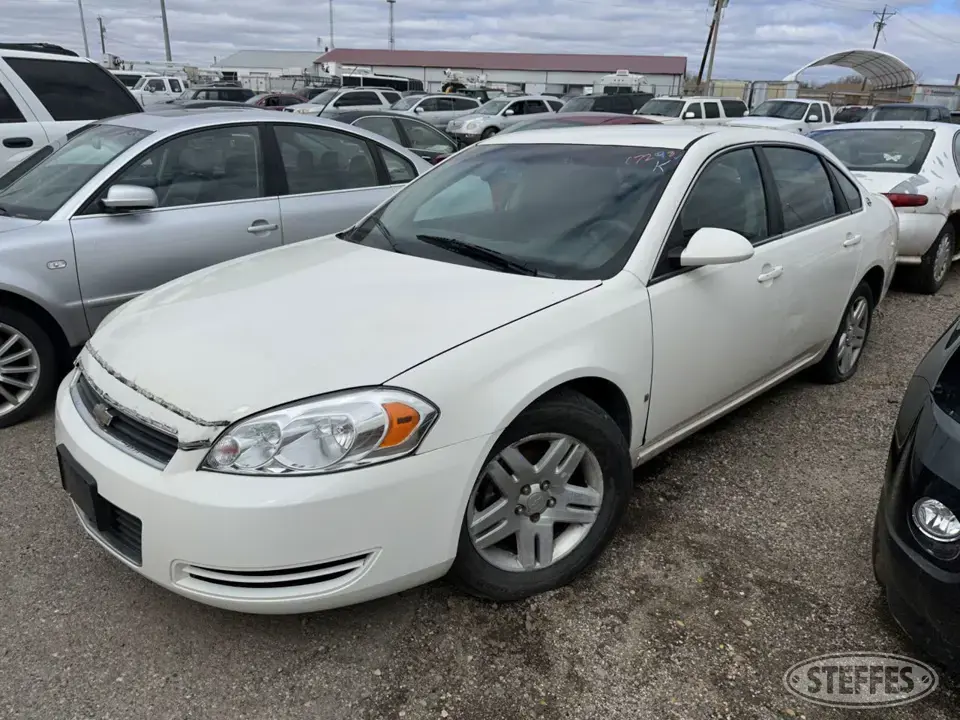 2008 Chevrolet Impala LS Car