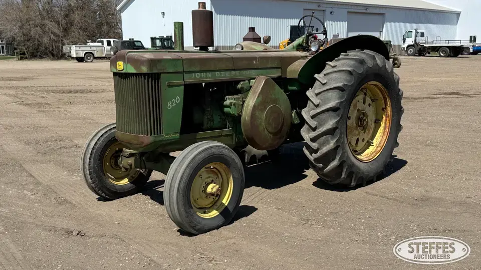 1957 John Deere 820 Collectible Tractor