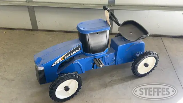 New Holland TJ530