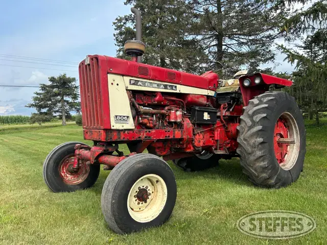 Farmall 806