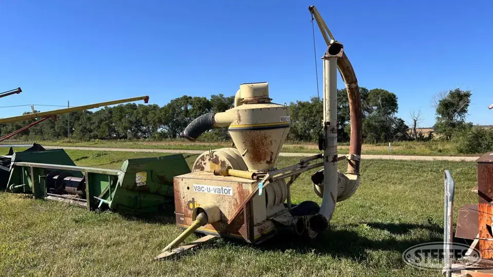 Dunbar Kapple Vac-U-Vator Pneumatic Grain Equipment