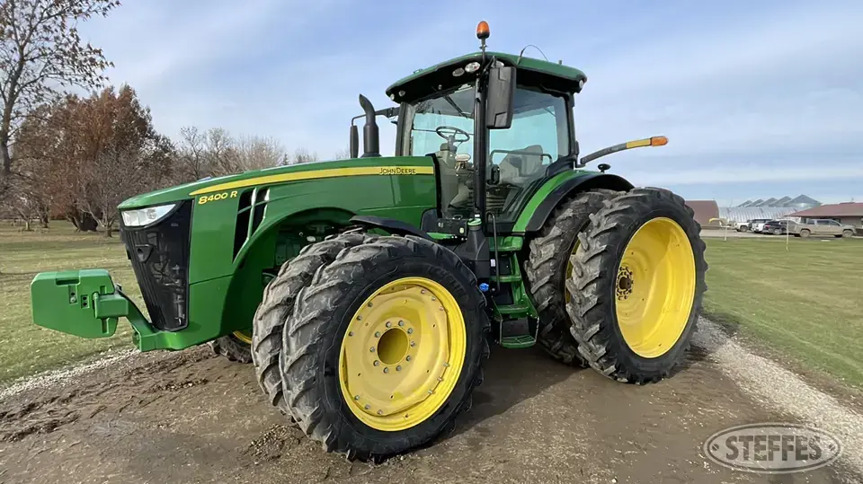 2019 John Deere 8400R MFWD Tractor