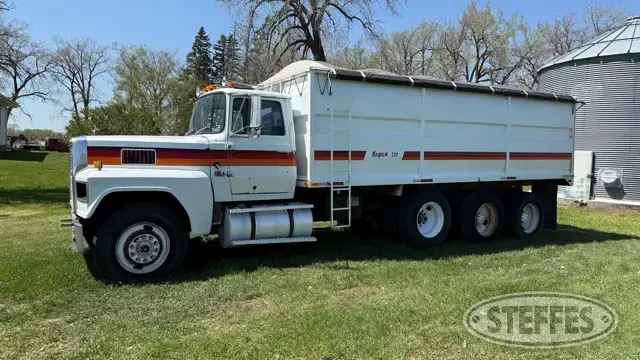 1982 Ford LTL9000