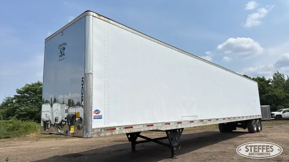 2010 Utility VS2DX Van Trailer