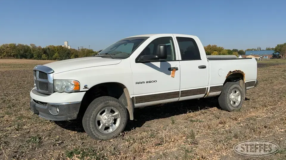 2004 Dodge 2500HD SLT 3 Quarter Ton Pickup