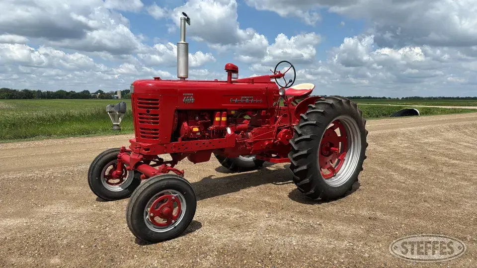 1955 Farmall 400 Collectible Tractor