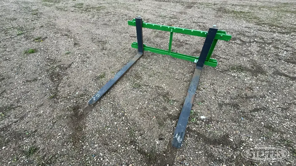 2022 HLA HD0942 Tractor Loaders and Attachment
