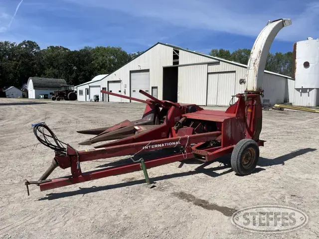 International 720