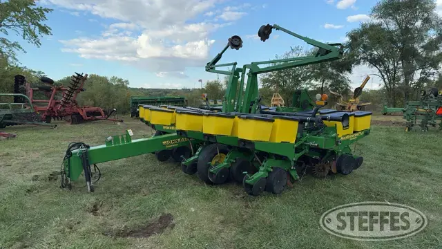 1998 John Deere 1760
