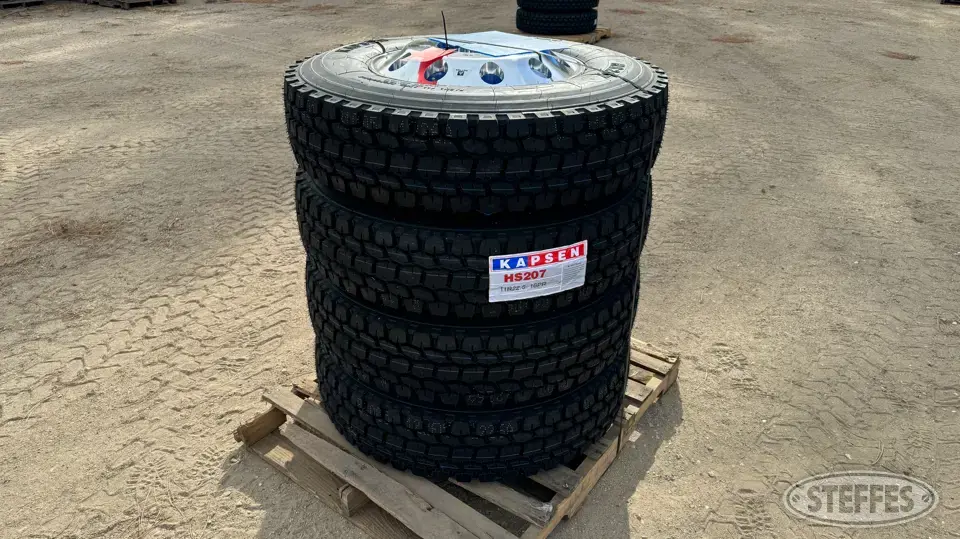 (4) Kapsen HS207 11R22.5 Tires Truck Tire