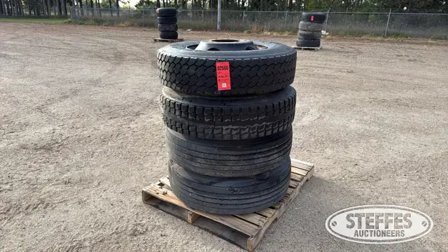 (4) 295/75R22.5 tires