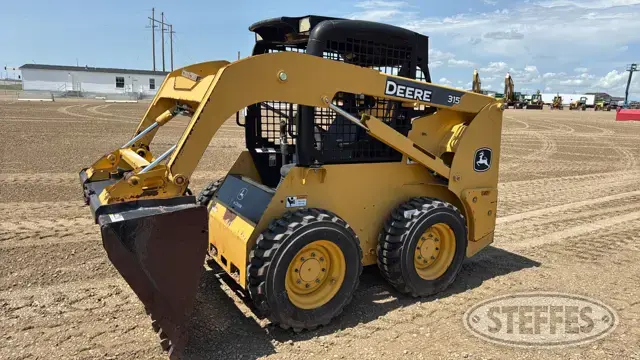 2008 Deere 315