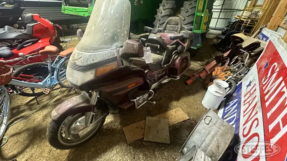1989 Honda Gold Wing GL1500 Motorcycles and Scooter