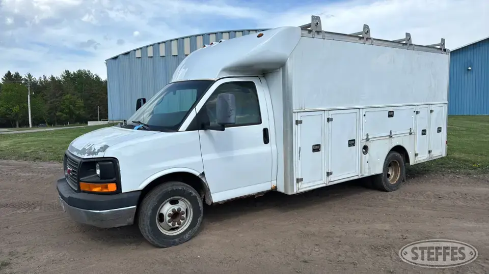 2008 GMC Savana Cutaway Service Utility Truck