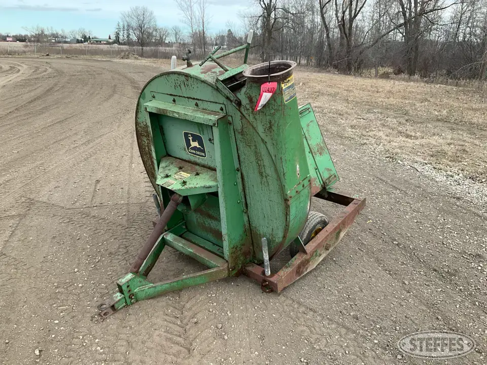 John Deere 6500 Forage Processing