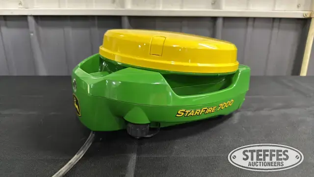 John Deere StarFire 7000