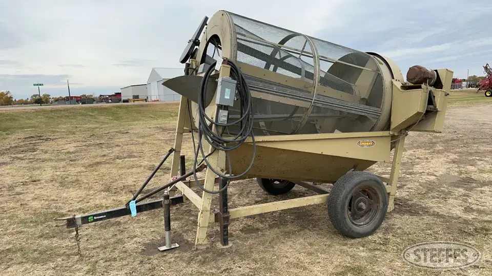 Lindsay Grain Cleaner