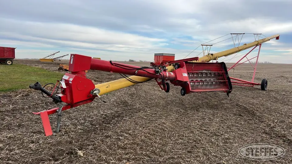 Westfield MK100-71 Swing Hopper Auger