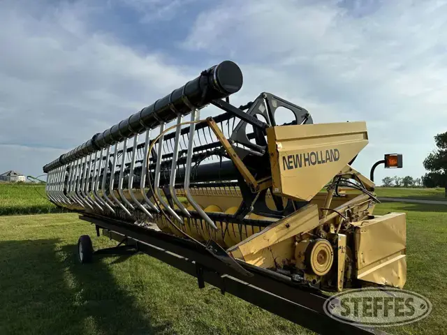 1998 New Holland 973