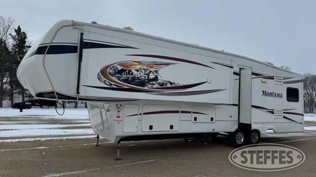 2012 Keystone Montana 3700RL