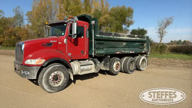 2012 Peterbilt 348