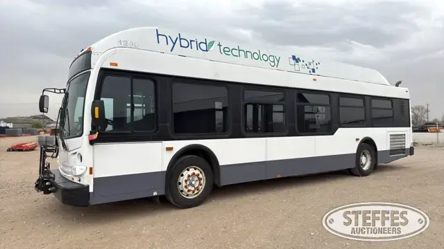2011 New Flyer DE35LFR