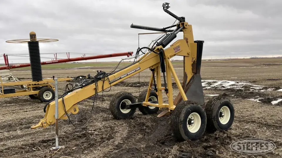 Soil-Max Gold Digger Pro Cable Plow